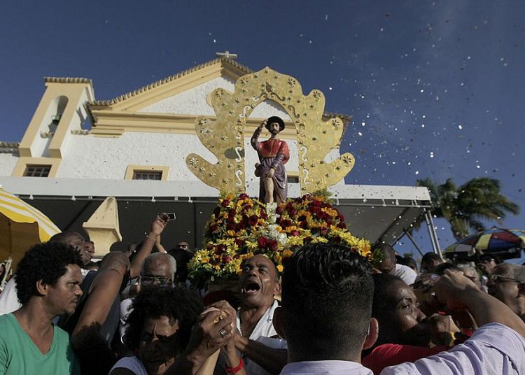 Missa: soteropolitanos celebram São Lázaro