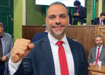 Aprovação: Augusto Vasconcelos comemora projeto aprovado