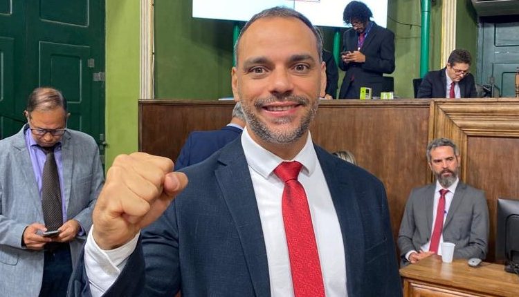 Aprovação: Augusto Vasconcelos comemora projeto aprovado