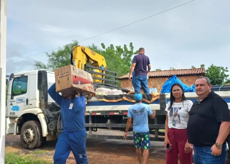 Pós-temporal: Embasa fornece água para Wanderley e Muquém do São Francisco por sistemas alternativos
