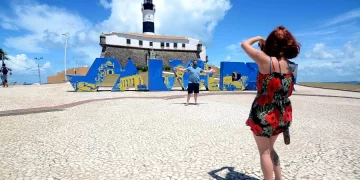 Crescimento: Turismo na Bahia fica acima da média nacional pelo terceiro trimestre consecutivo
