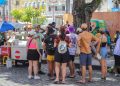 Aproveitando Salvador: Guias de turismo auxiliam visitantes