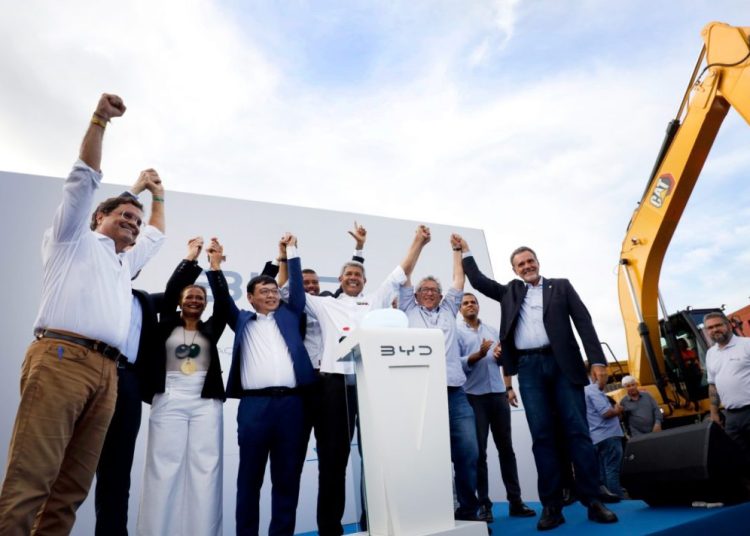 Com novo marco histórico, BYD inicia obras de complexo fabril que deve gerar 10 mil empregos na Bahia