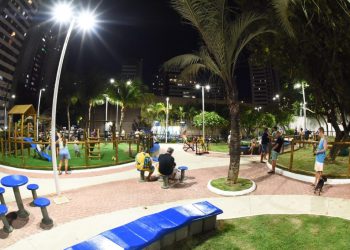 Prefeitura de Salvador inaugura praça requalificada no bairro da Pituba