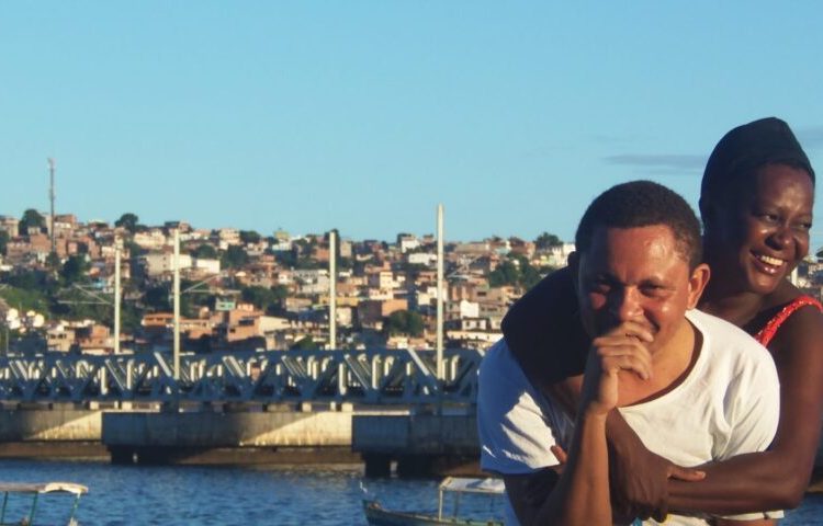 Cultura: Entre belas praias e a linha do trem Subúrbio abriga tesouros