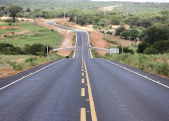 Ibitiara: com investimento de R$ 80 milhões, pavimentação na BA-245 leva desenvolvimento a região