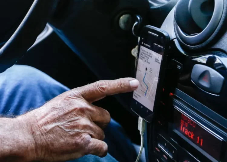 Mais uma etapa: Câmara discute propostas para regulamentar o trabalho de motoristas de aplicativos