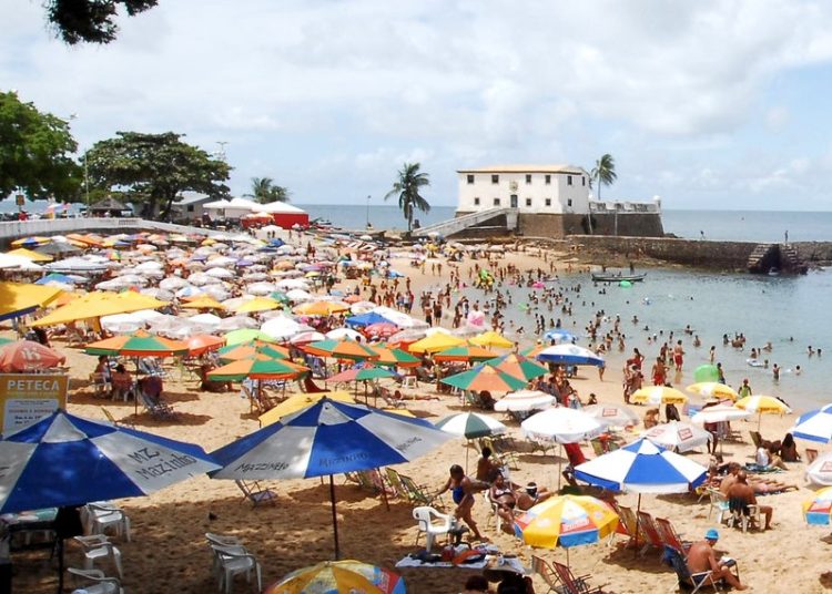 Previsão do tempo deste domingo em Salvador