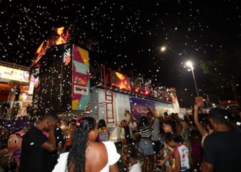 Último dia: Noite de encerramento da Micareta de Feira celebra a diversidade e a alegria