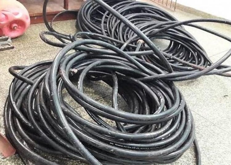 Gasto extra: Furto de cabos provoca prejuízo de mais de R$ 2 milhões à iluminação pública de Salvador