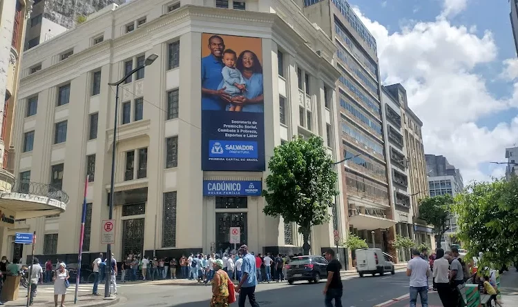 Importante: Atualização e inscrição do CadÚnico em Salvador ficarão indisponíveis entre 4 e 7 de maio