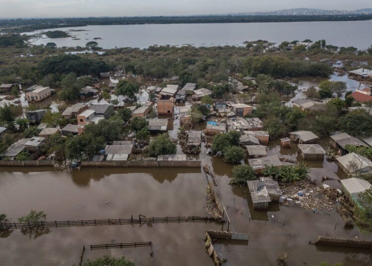 Prefeituras do RS têm até terça-feira (25) para cadastrar as famílias no Auxílio Reconstrução