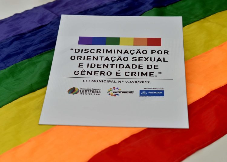 Atendimento humanizado: Programa mobiliza servidores de Salvador para combate à LGBTfobia institucional