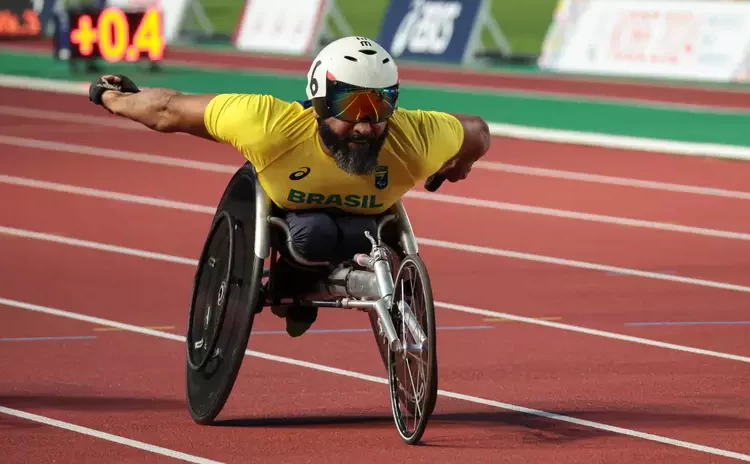 Comitê Paralímpico Brasileiro lança campanha-manifesto com esportistas: “Mais que vencedores, brasileiros”