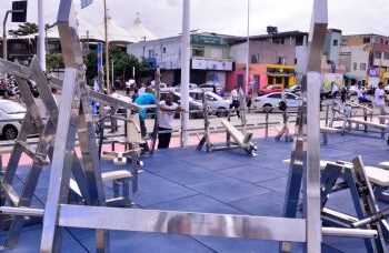 Salvador ganha quinta academia pública ao ar livre na orla de Itapuã