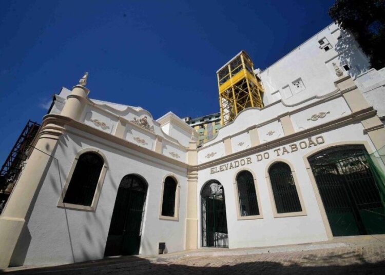 Elevador do Taboão e Plano Inclinado Gonçalves têm funcionamento ampliado aos finais de semana