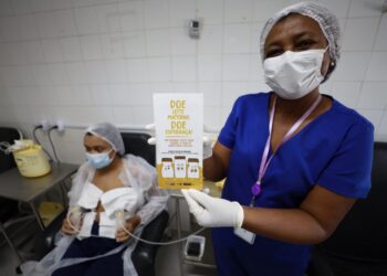 Agosto Dourado: maternidade do HGRS convoca mães para a doação de leite materno