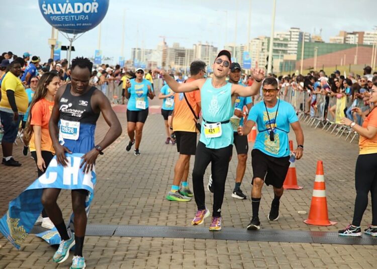 Competições esportivas: Maratona Salvador terá atleta queniano dentre os 60 atletas de elite participantes