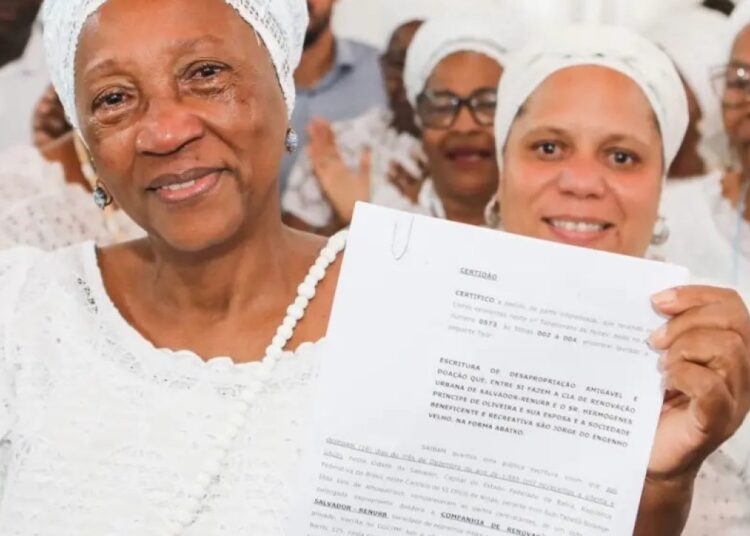 Terreiro Casa Branca recebe título de propriedade e ganhará memorial