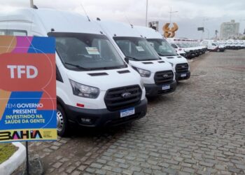 Governo do Estado fortalece saúde no interior com entrega de ambulâncias para 65 municípios