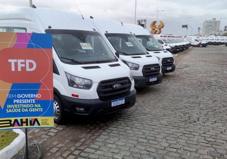 Governo do Estado fortalece saúde no interior com entrega de ambulâncias para 65 municípios