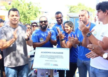 Oitava academia ao ar livre pública e gratuita de Salvador é inaugurada no Bonfim