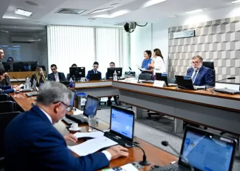 Senado: Assistência estudantil terá prioridade em repasses do Fundo Social