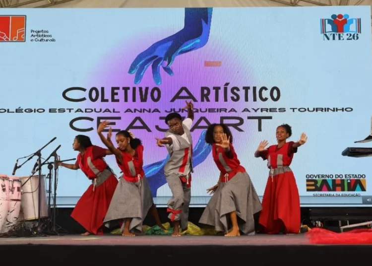 Arte: Estudantes da rede estadual de Salvador e RMS realizam mostra de trabalhos artísticos