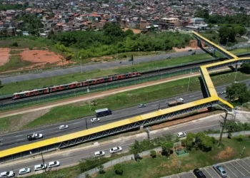 Melhorias em Salvador: Nova passarela da Avenida Paralela melhora mobilidade de moradores de Mussurunga e do Bairro da Paz