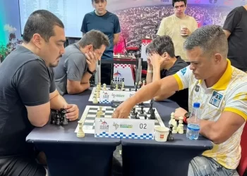 Atletas de xadrez viajam para Campeonato Brasileiro