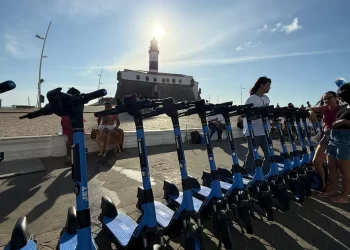 Verão em Salvador: Patinetes elétricos realizam mais de 11 mil viagens em uma semana