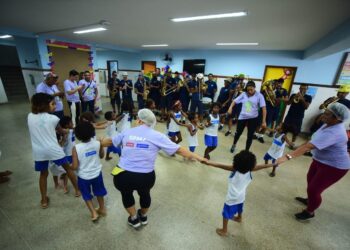 Iniciativa: Programa Salvador Acolhe terá 600 vagas para filhos de trabalhadores ambulantes durante o Carnaval