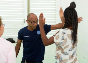 Salvador: Guarda Municipal oferece aulas gratuitas de defesa pessoal para mulheres no Carnaval