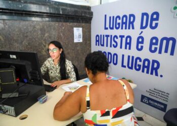 Salvador: Prefeitura já emitiu mais de 10 mil Carteiras de Identificação da Pessoa com Transtorno do Espectro Autista