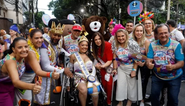Carnaval de Salvador: Inclusão e diversidade marcam presença no Bloco Me Deixe à Vontade