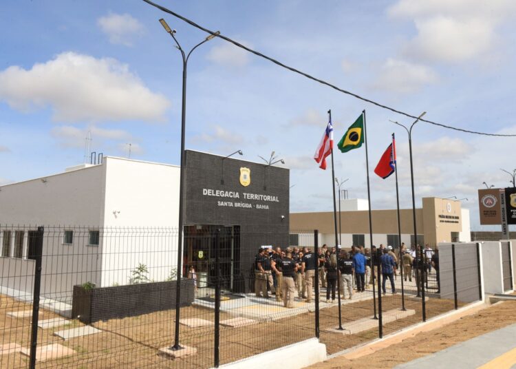 Bahia: Santa Brígida recebe pacote de obras com foco em educação, segurança e saúde