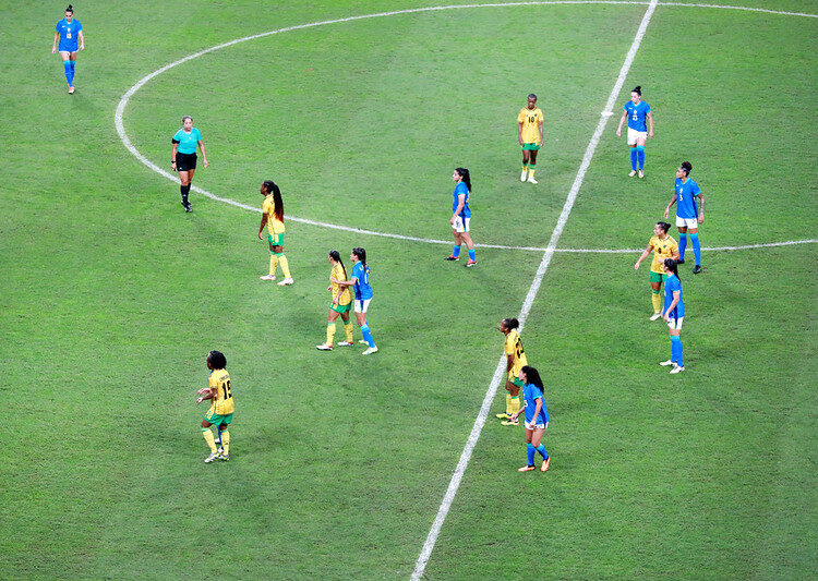 Grandes nomes do futebol feminino irão pisar nos gramados de Salvador, na Copa do Mundo