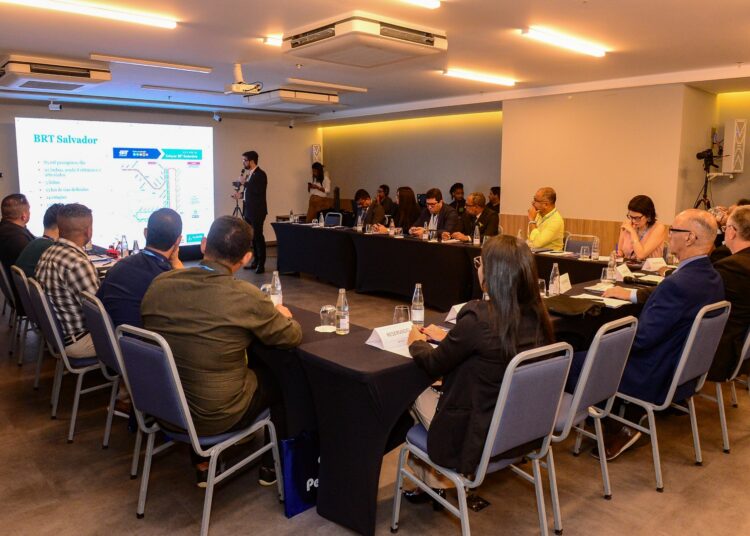 6ª Reunião do Fórum Baiano de Secretários e Secretárias de Mobilidade reúne gestores de diversas cidades do Brasil