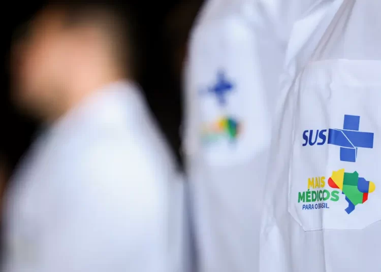 Saúde: 3.173 profissionais começam a atuar na assistência à população e na redução de espera do SUS