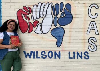 Educação: Professora da rede estadual concorre ao Prêmio Jabuti Acadêmico