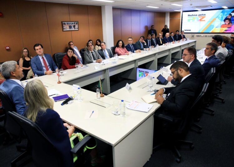 Segurança Pública: Enfrentamento à letalidade policial e prevenção à violência são temas do Comitê de Governança do Bahia pela Paz