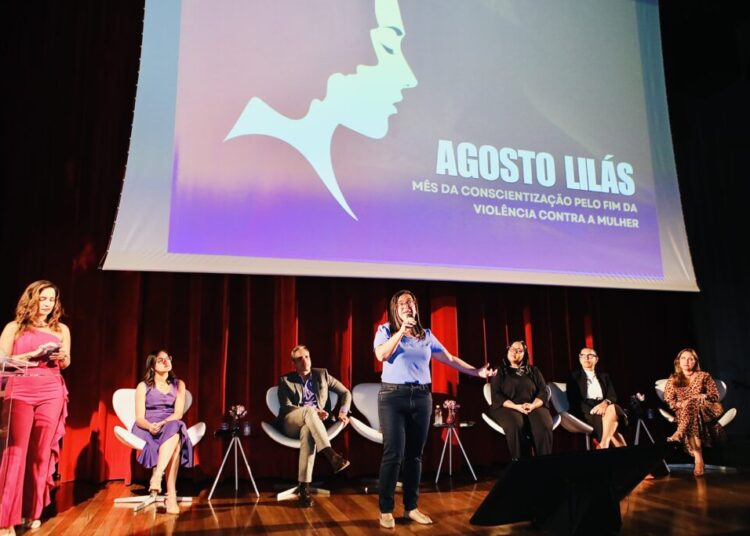 Erradicação da violência contra a mulher: Salvador lança campanha Agosto Lilás