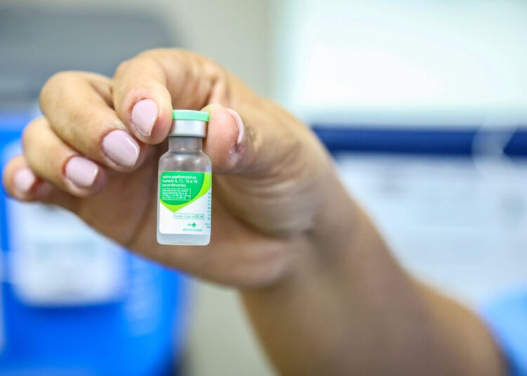 Vacinação contra o HPV nos postos de saúde de Salvador