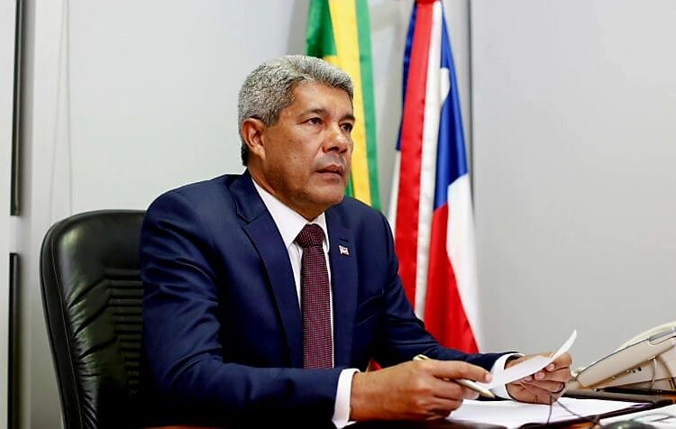 Memória: Governador Jerônimo Rodrigues sanciona lei que proíbe nomes ligados à ditadura em equipamentos públicos