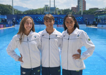 Seleção brasileira na Colômbia para a primeira etapa da Copa do Mundo de Nado Artístico 2026