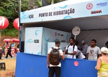 Carnaval de Salvador 2026: Hidratação gratuita fornecida pela Embasa