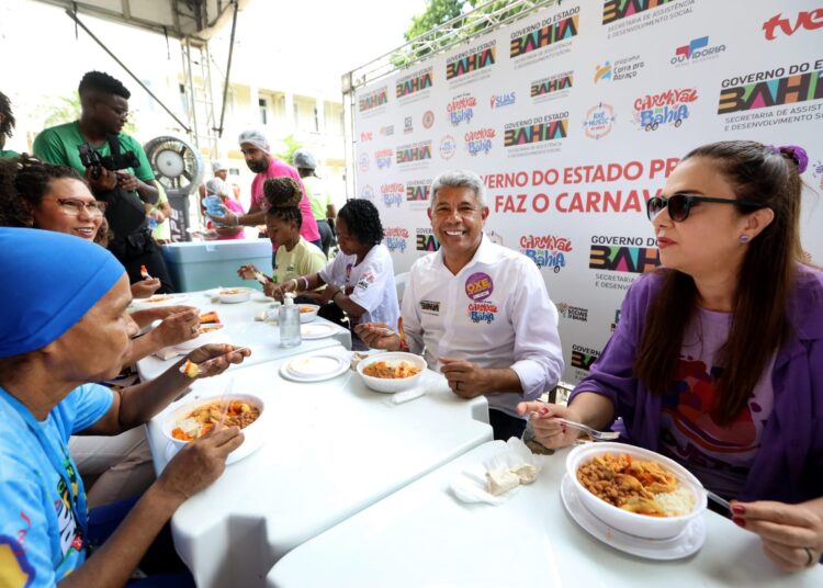 Do lado da gente: Governo do Estado garante 63 mil refeições para trabalhadores do Carnaval 2026