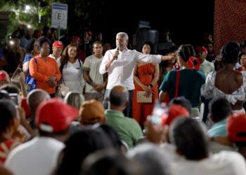 Governador Jerônimo dialoga com lideranças do MST e trata de demandas para fortalecer comunidades rurais