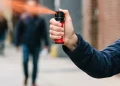 Sancionada Lei que permite venda de spray de pimenta para mulheres