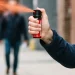 Sancionada Lei que permite venda de spray de pimenta para mulheres